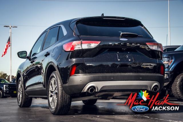 2022 ford escape sel