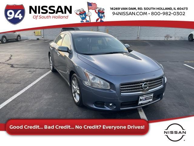 2010 nissan maxima sv