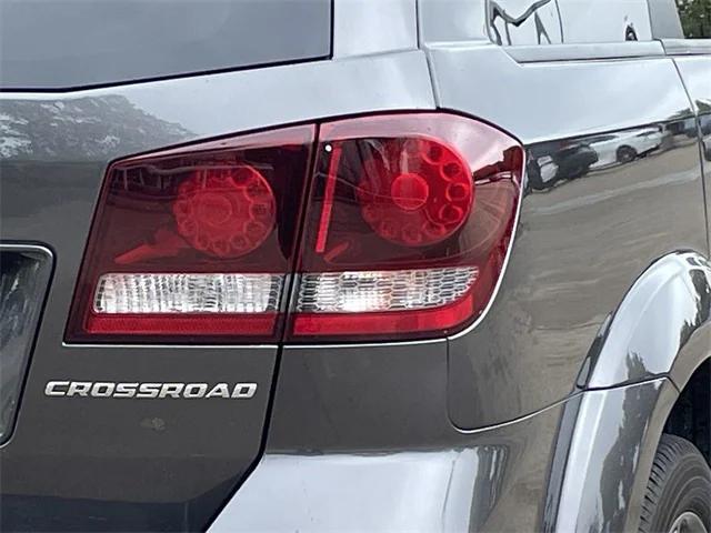 2020 dodge journey crossroad