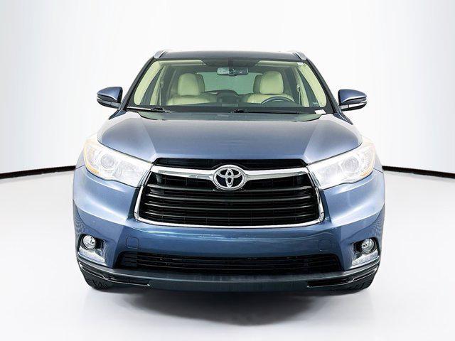 2016 toyota highlander limited
