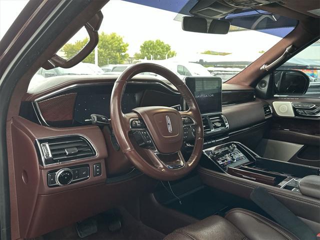 2019 lincoln navigator l black label