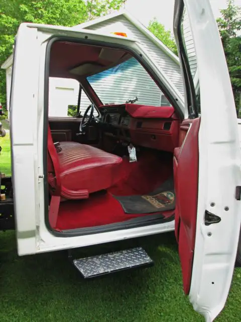 1985 ford f-350 45k original miles, a beautiful truck inside and out