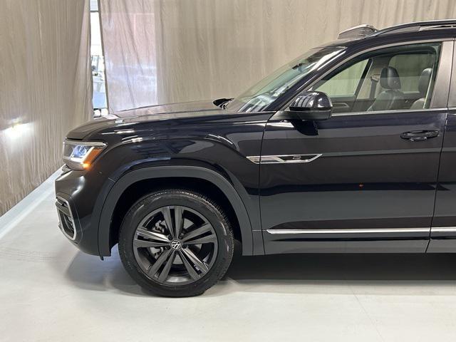 2021 volkswagen atlas 3.6l se w/technology
