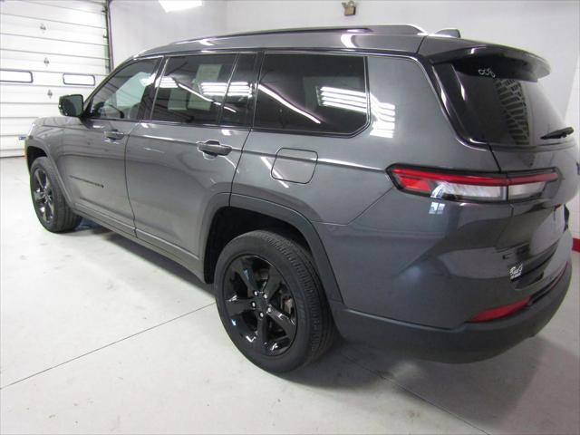 2022 jeep grand cherokee l altitude