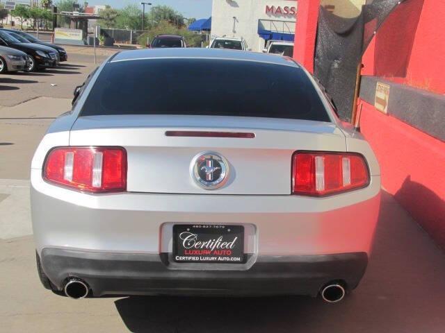 2012 ford mustang v6