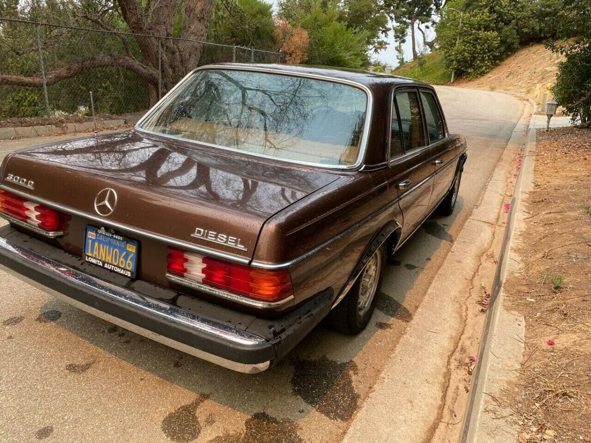1980 mercedes-benz 300-class diesel