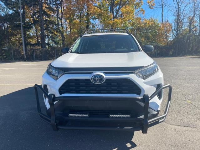 2020 toyota rav4 hybrid le