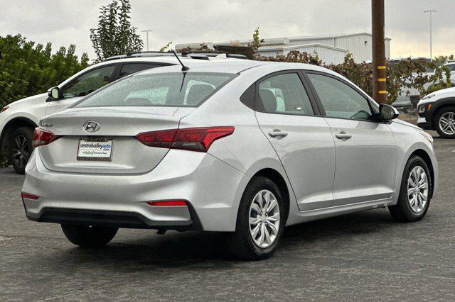 2021 hyundai accent se