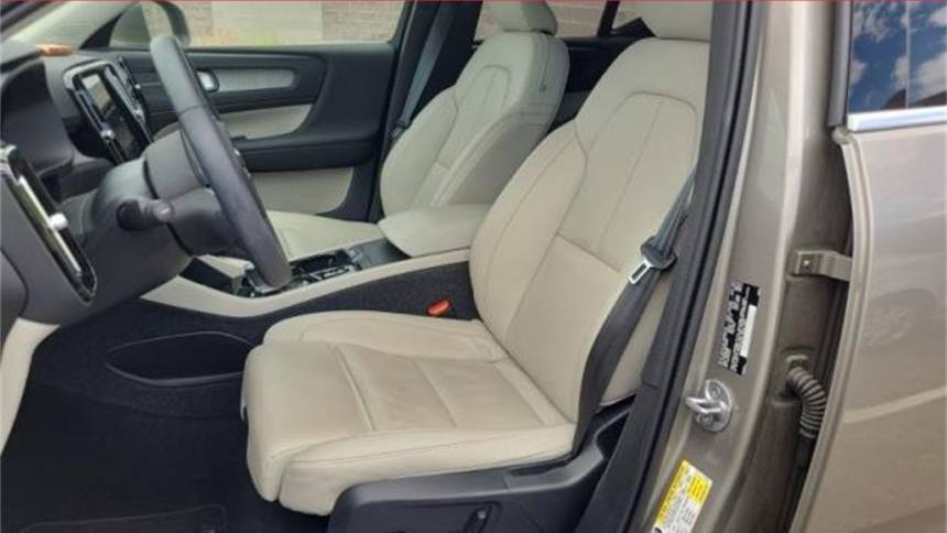 2022 volvo xc40 t5 inscription