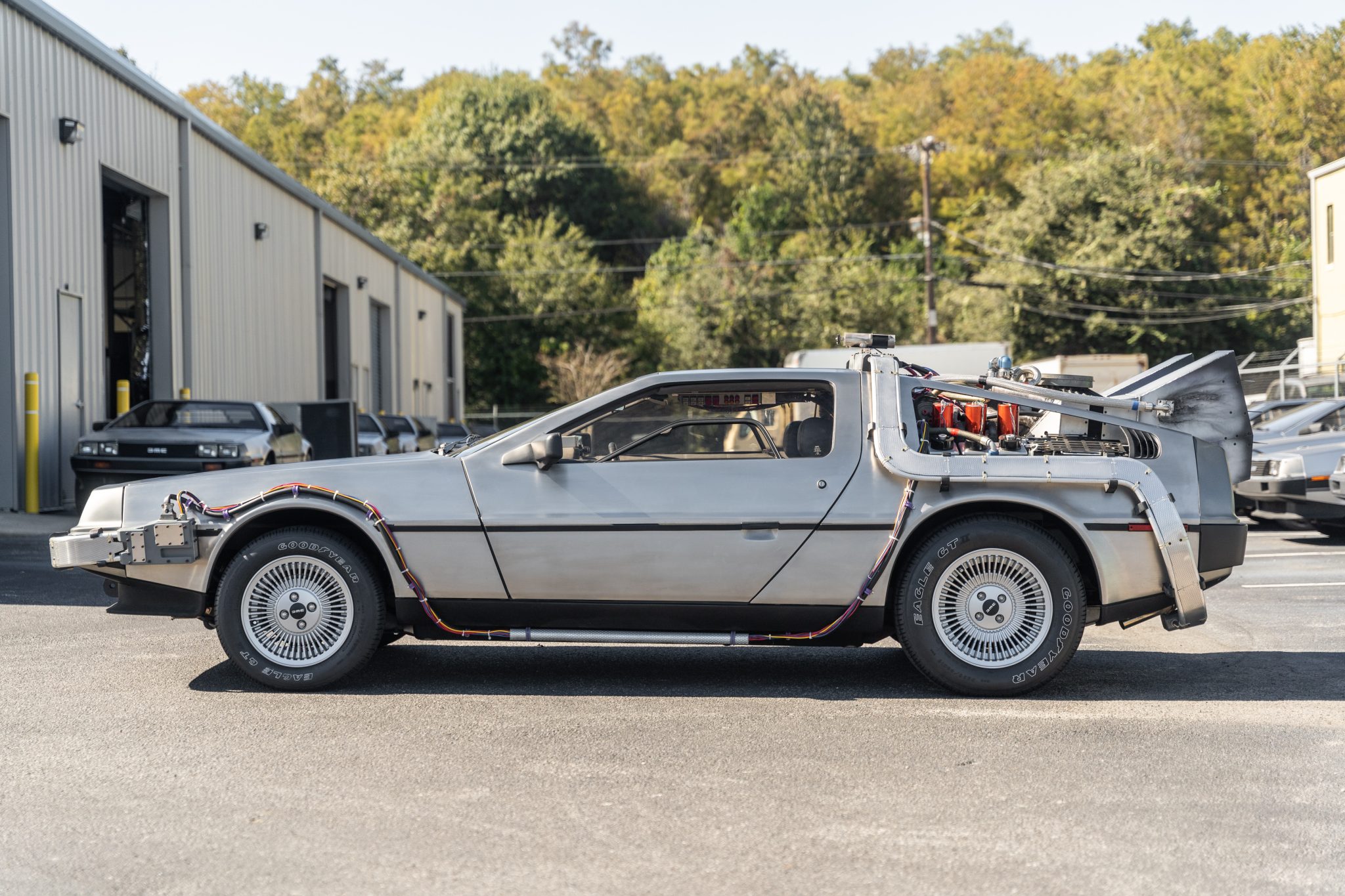 1981 modified delorean dmc-12 "time machine"