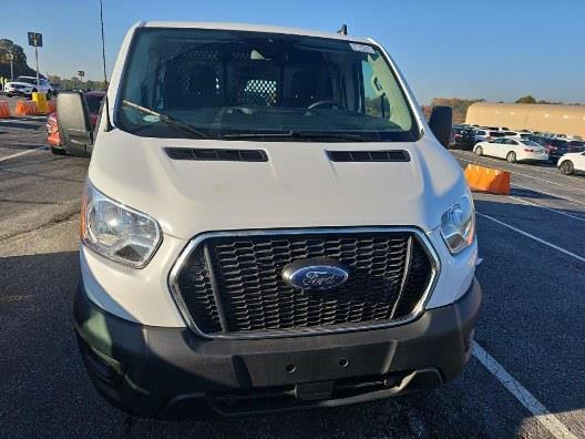 2022 ford transit-250 base