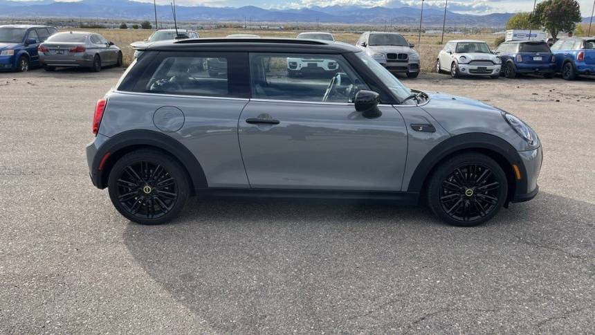 2023 mini hardtop 2 door cooper se