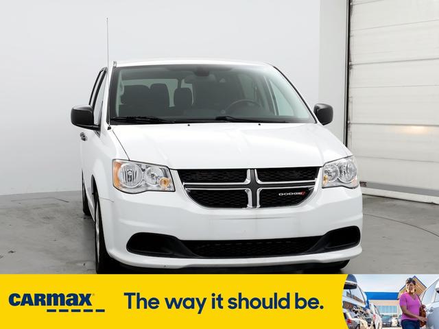 2019 dodge grand caravan se