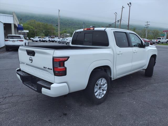 2022 nissan frontier sv