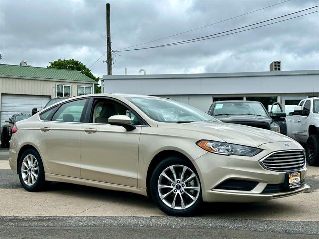 2017 ford fusion se