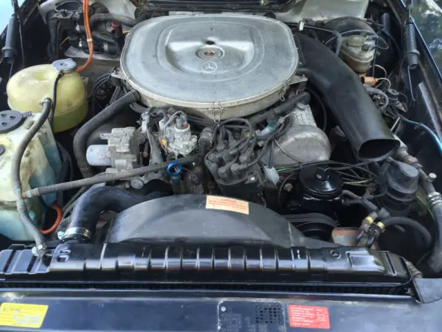 1984 mercedes-benz 380sl base convertible 2-door 3.8l