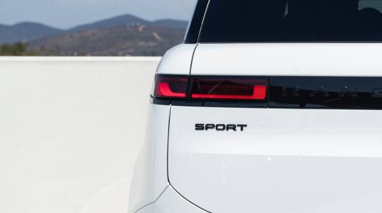 2025 Land Rover Range Rover Sport