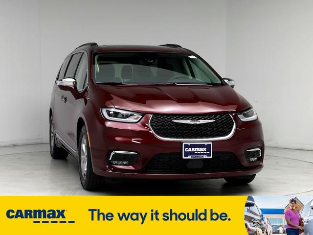 2022 chrysler pacifica limited