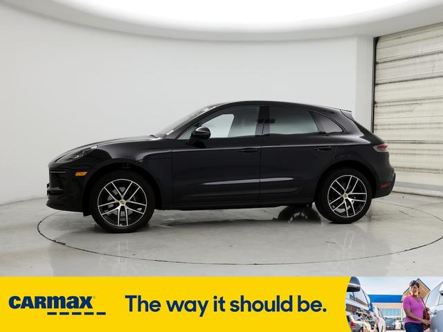 2022 porsche macan