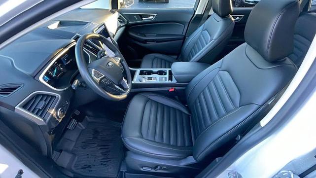 2021 ford edge sel