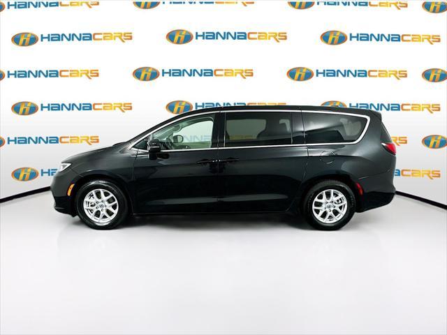 2023 chrysler pacifica touring l