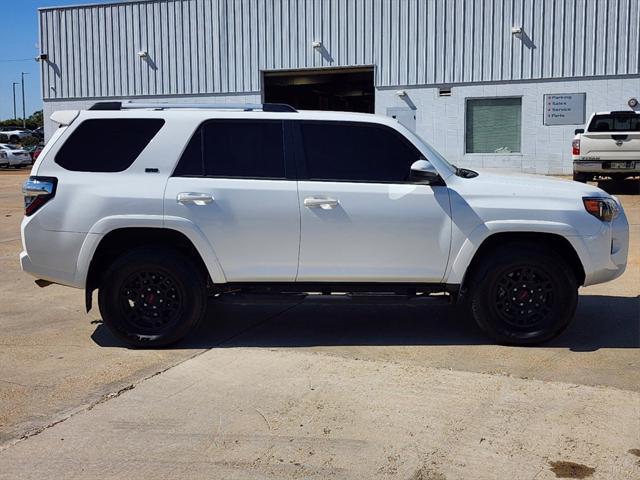 2022 toyota 4runner sr5