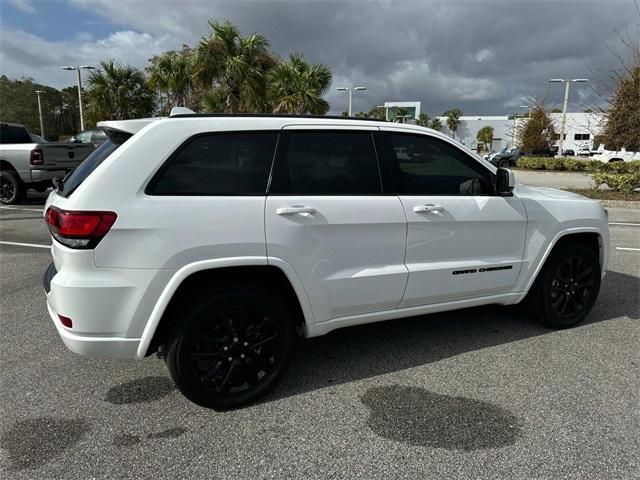 2021 jeep grand cherokee laredo x