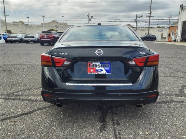 2022 nissan altima 2.5 sv