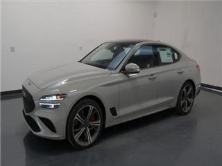 2025 Genesis G70 2.5t standard
