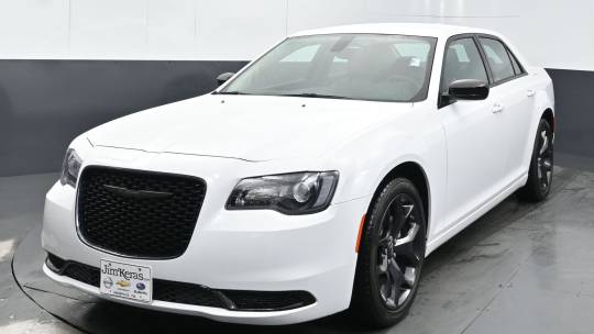 2023 Chrysler 300