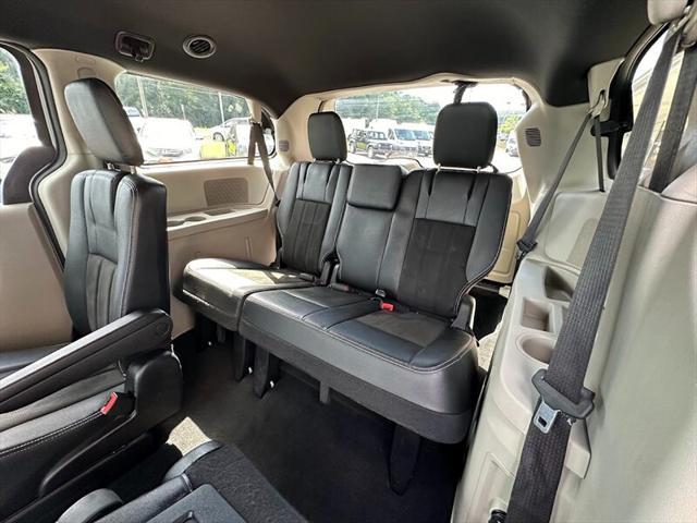 2019 dodge grand caravan sxt