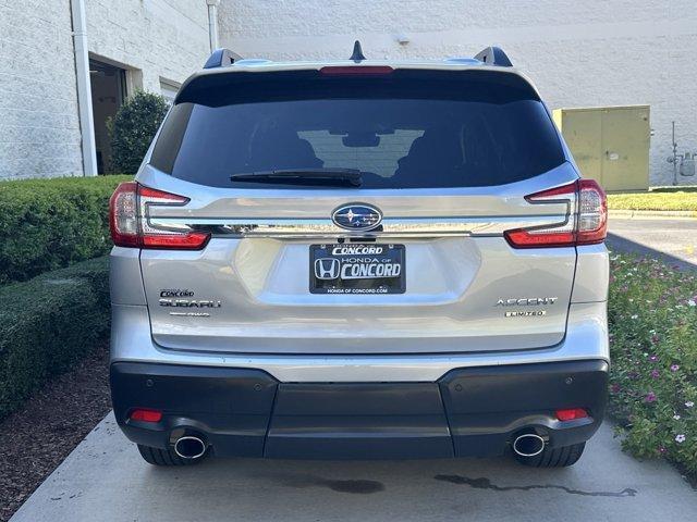 2023 subaru ascent limited 7-passenger