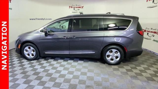 2017 chrysler pacifica touring-l