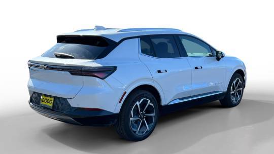 new 2024 chevrolet equinox ev lt with 2lt fwd