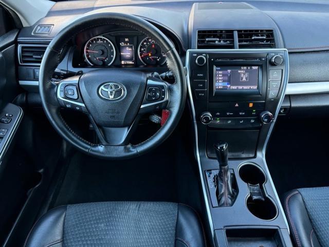 2015 toyota camry se
