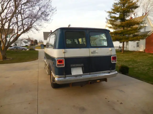 1977 chevy van g20 beauville