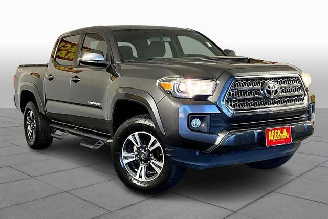 2017 toyota tacoma trd sport