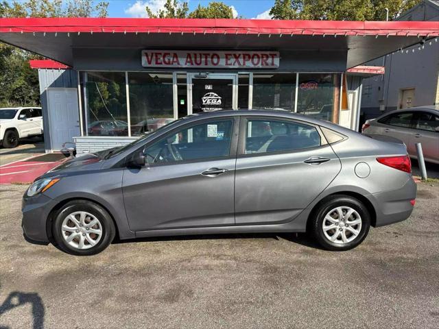2014 hyundai accent se