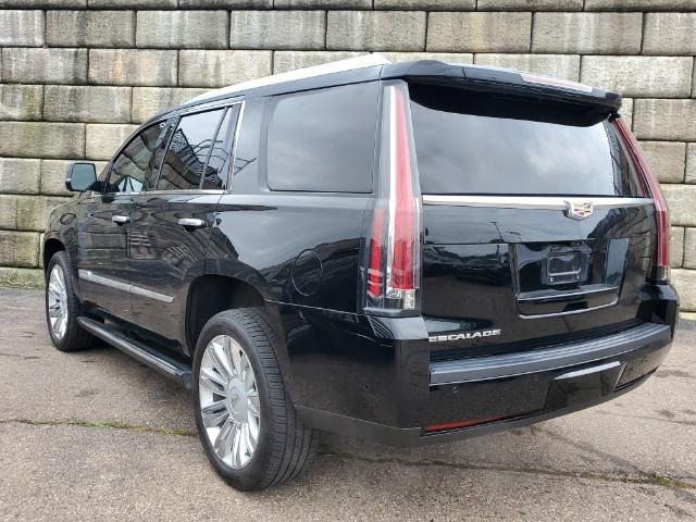 2017 cadillac escalade platinum