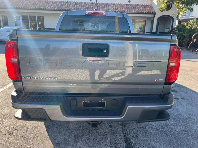 2022 chevrolet colorado wt