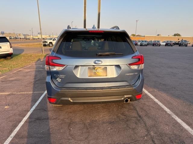 2020 subaru forester limited