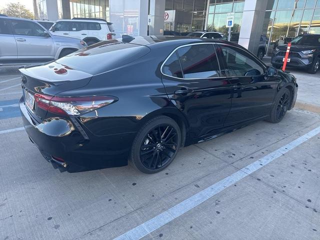 2022 toyota camry xse