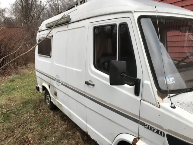 1980 mercedes-benz 207d
