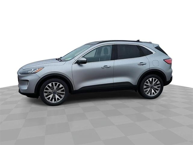 2022 ford escape titanium
