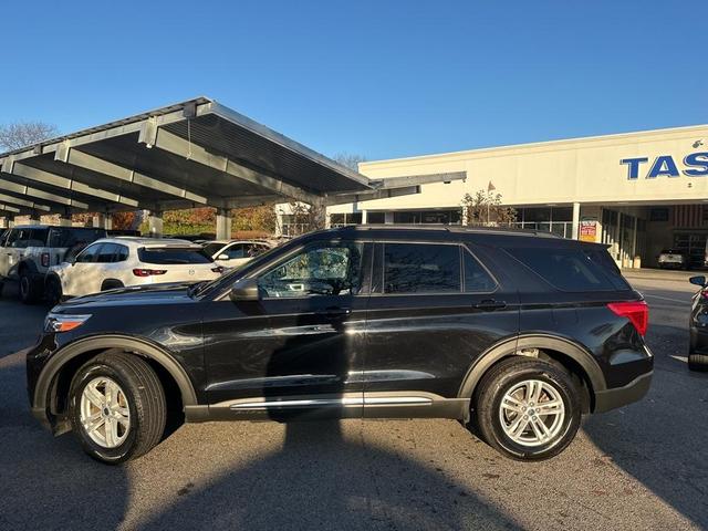 2021 ford explorer xlt