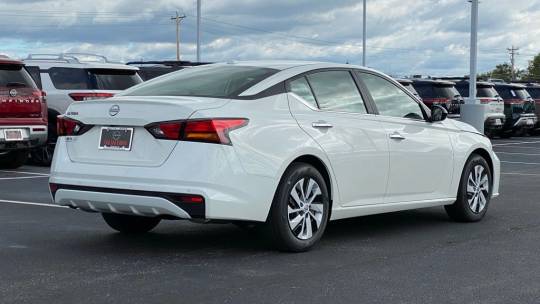 2025 Nissan Altima s