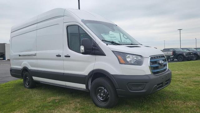 2023 ford e-transit base