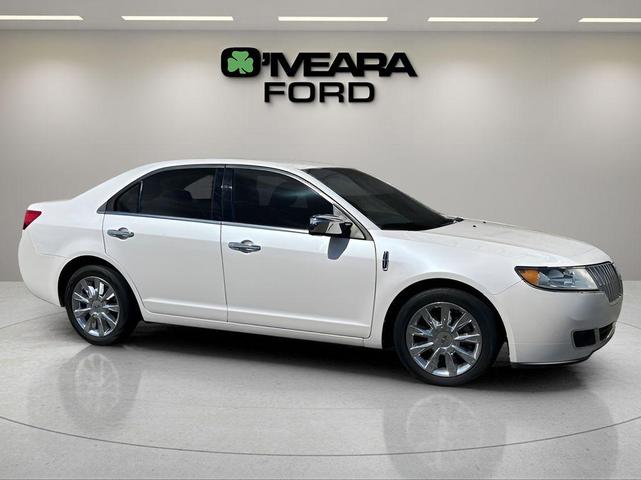 2011 lincoln mkz base
