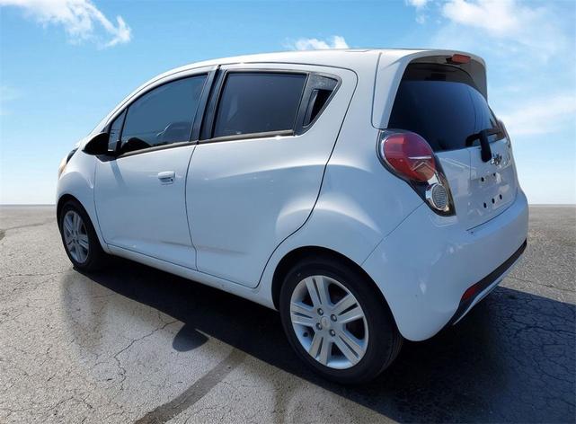 2015 chevrolet spark 1lt