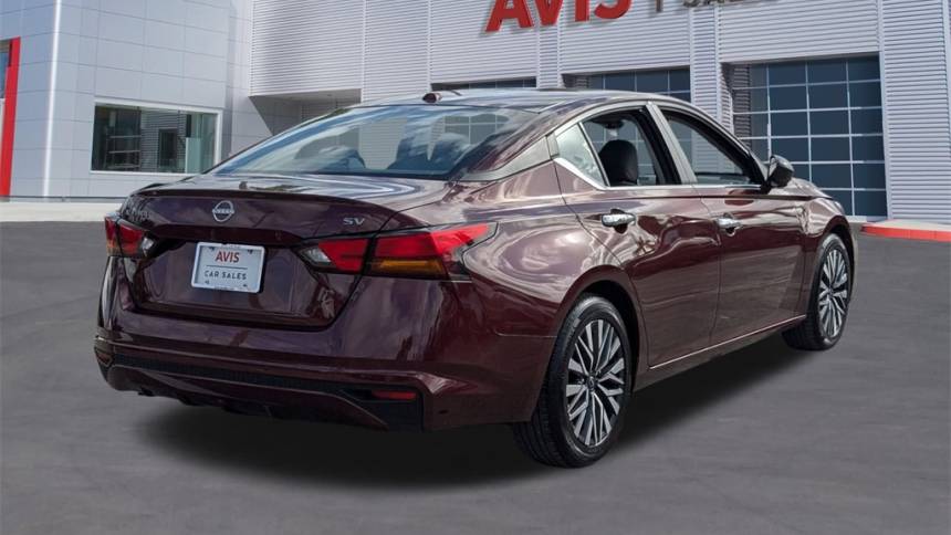 2024 nissan altima 2.5 sv